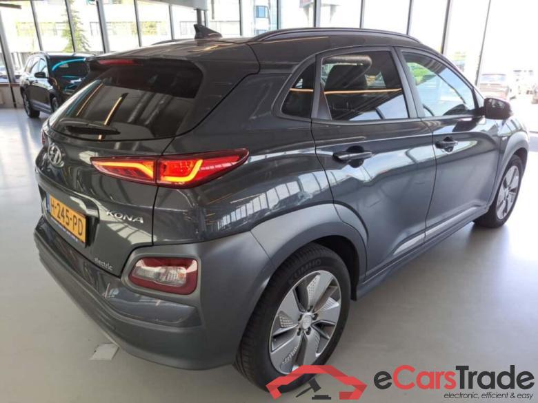 HYUNDAI Kona EV Premium 64 kWh #2