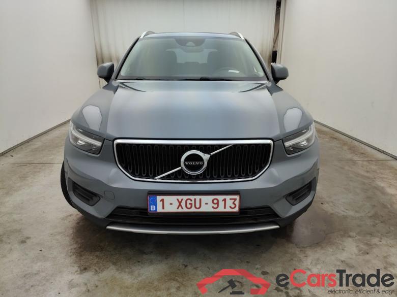 Volvo XC40 D3 Momentum Pro 5d #1