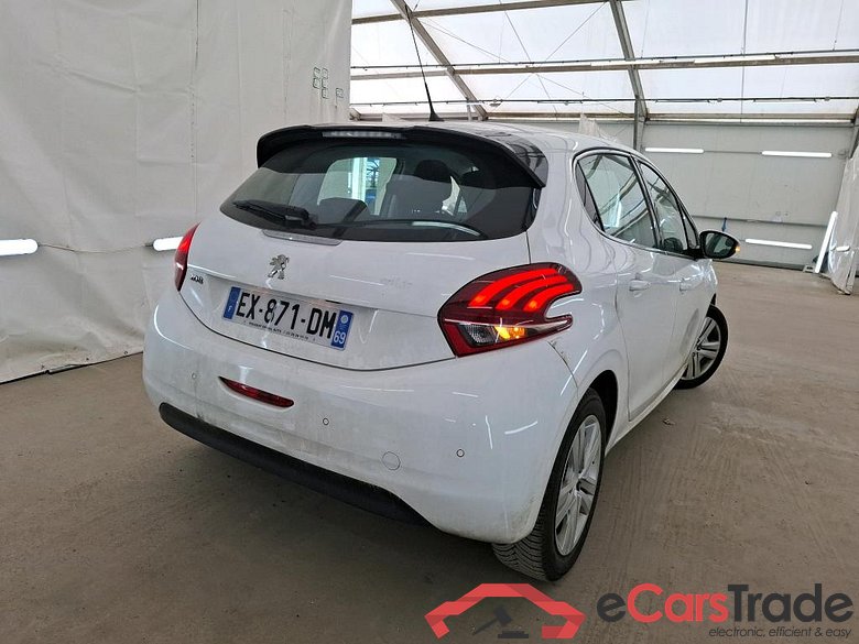 Peugeot &BLUEHDI 100 S&S ALLURE BUSINESS 208 Allure Business 1.6 HDi 100CV BVM5 E6 #3