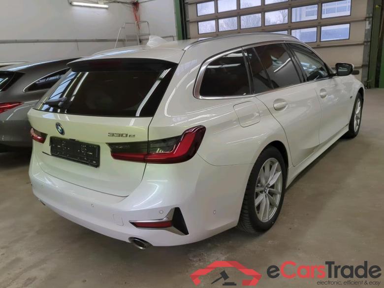 BMW 3-Serie Touring ´18 Baureihe 3 Touring 330 e xDrive Luxury Line 2.0 185KW AT8 E6d #2