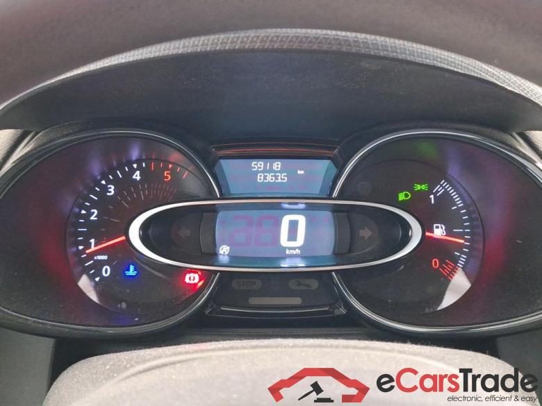 Renault Air dCi 75 - 18 Clio IV Air 1.5 dCi 90CV BVM5 E6 #6