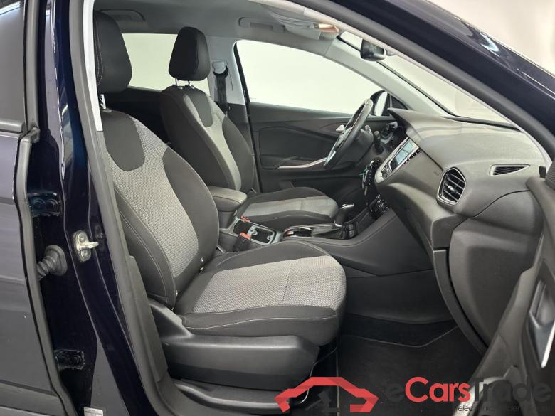Opel Grandland X Opel Grandland X 1.2 Turbo S&S 96kW Edition Auto 5d #3