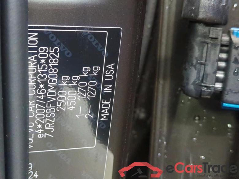 Volvo S60 '18 Volvo S60 Recharge T6 AWD R-Design 4d #6