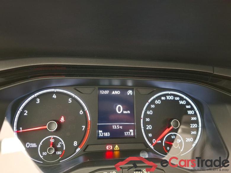 Volkswagen 1.0 80 Lounge Business Polo VI Confortline Business 1.0 80CV BVM5 E6dT #6