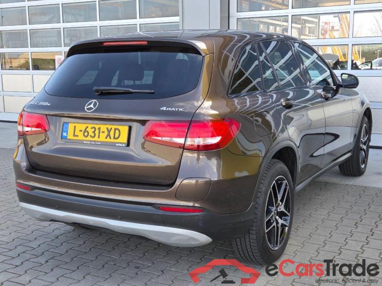 MERCEDES-BENZ GLC-Klasse 350e 4MATIC Business Solution AMG #4