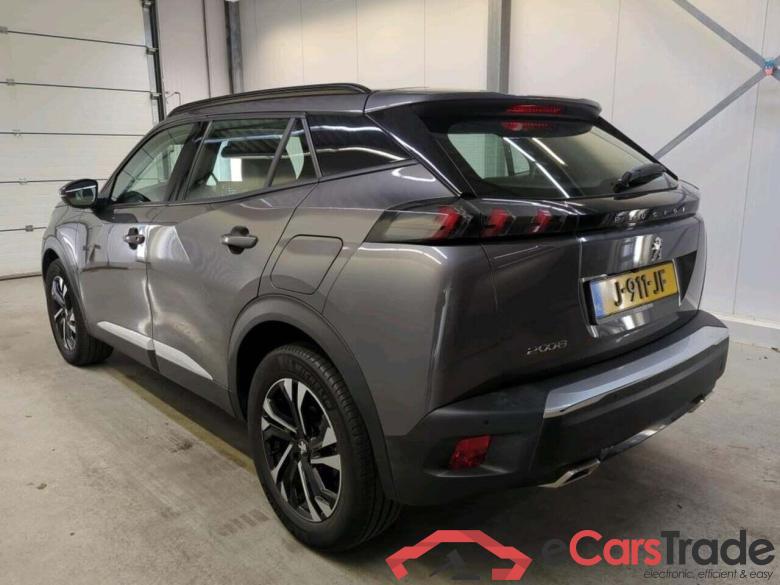 PEUGEOT 2008 1.2 PureTech Allure #6