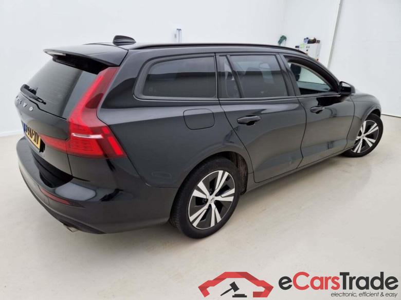 VOLVO V60 2.0 B3 Mom. Adv. Geartronic #2