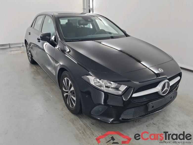 MERCEDES-BENZ A-CLASS 1.3 A 180 BUSINESS SOLUTION Hill holder #2