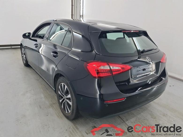 MERCEDES-BENZ A-CLASS 1.3 A 180 BUSINESS SOLUTION Hill holder #3