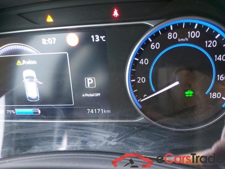 Nissan 62kWh e+ Acenta NISSAN LEAF / 2017 / 5P / berlina con portón 62kWh e+ Acenta #5