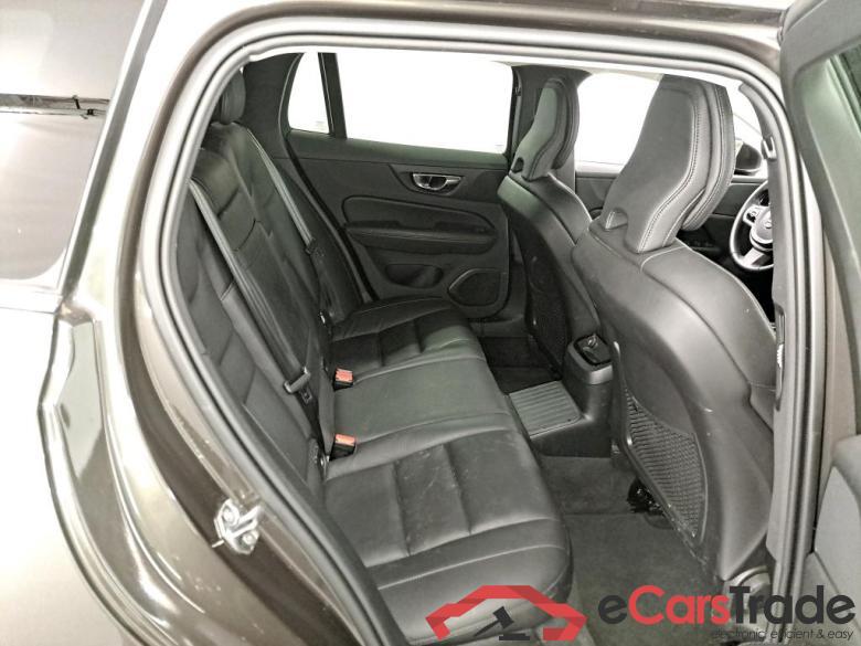 VOLVO V60 - 2018 2.0 T8 AWD PHEV Inscription Geartronic Park Assist #6