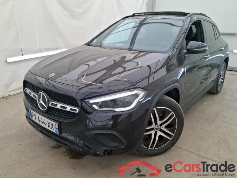 Mercedes 20 GLA 200 D BUSINESS LINE DCT MERCEDESBENZ GLA  2020  5P  SUV 20 GLA 200 D BUSINESS LINE DCT