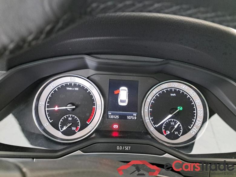 Skoda 1.6 TDI SCR 120 DSG7 Business SKODA Superb Combi / 2019 / 5P / Break 1.6 TDI SCR 120 DSG7 Business #6