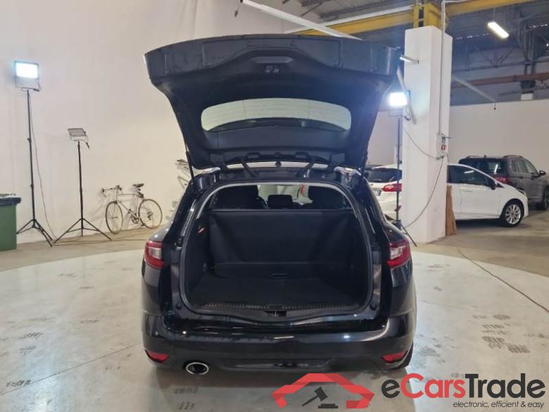 Renault 87 RENAULT MÉGANE SPORTER / 2015 / 5P / STATION WAGON 1.5 DCI 85KW BLUE DUEL2 EDC #5