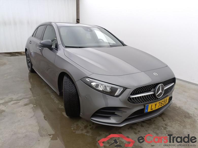 MERCEDES CLASSE A DIESEL (W177) A 200 d 150 Business Solution (EU6AP) 5d #2