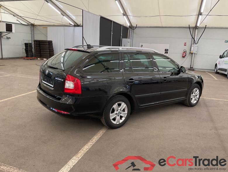 SKODA Octavia Combi O COMBI A5 AMBI 1,6CR 77KW 105CV 5V DPF #2