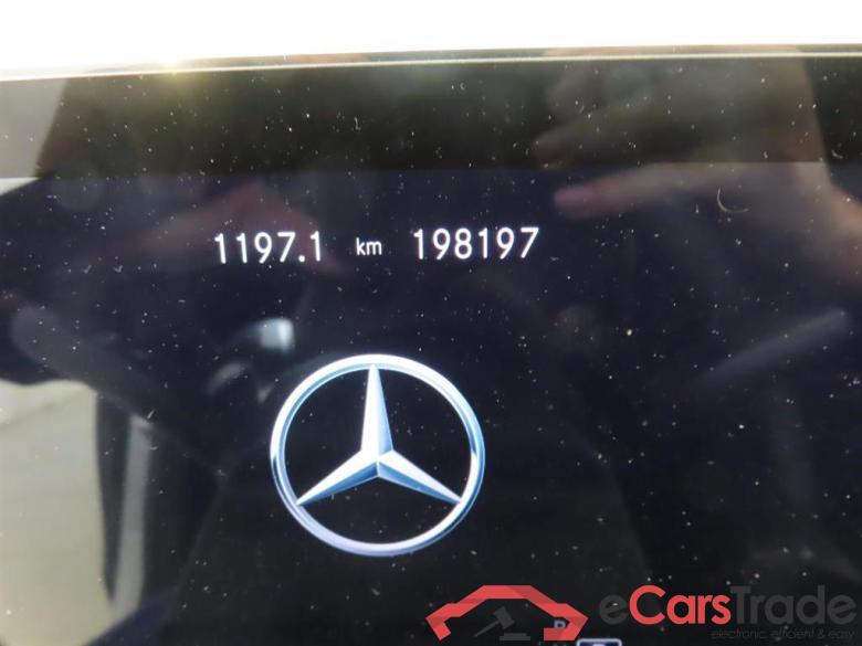 MERCEDES-BENZ CLA Shooting Brake 200 Bns Sol. AMG #4