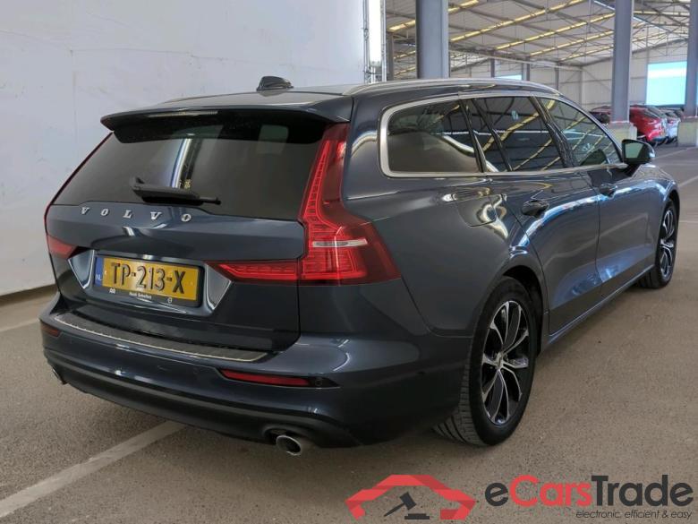 VOLVO V60 2.0 D4 Momentum #3