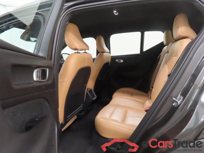 VOLVO XC40 2.0 D3 Inscript. #6