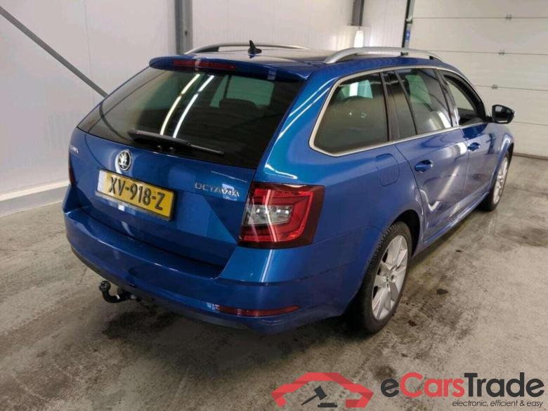 SKODA Octavia Combi 1.5 TSI Grt Sty. Bns #2