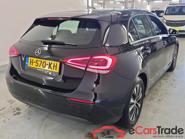 Mercedes A-Class '18 Mercedes-Benz A-Klasse A 180 7G-DCT Business Solution Plus 5d #2