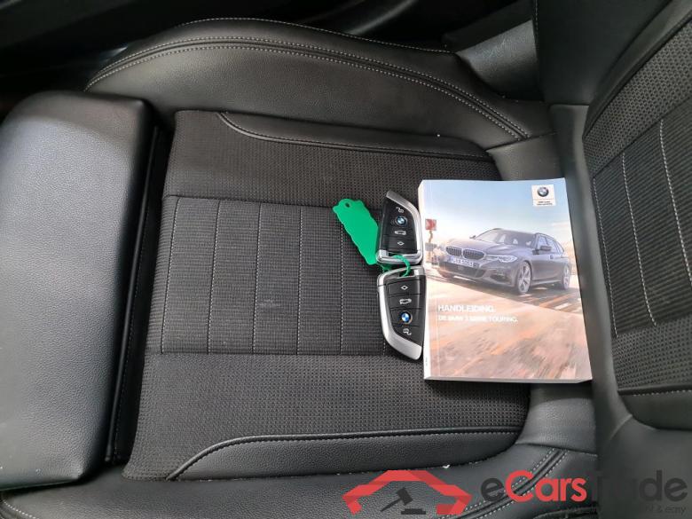 BMW 3 Serie T '18 BMW 3 Serie Touring 320iA Corporate Executive 5d #4