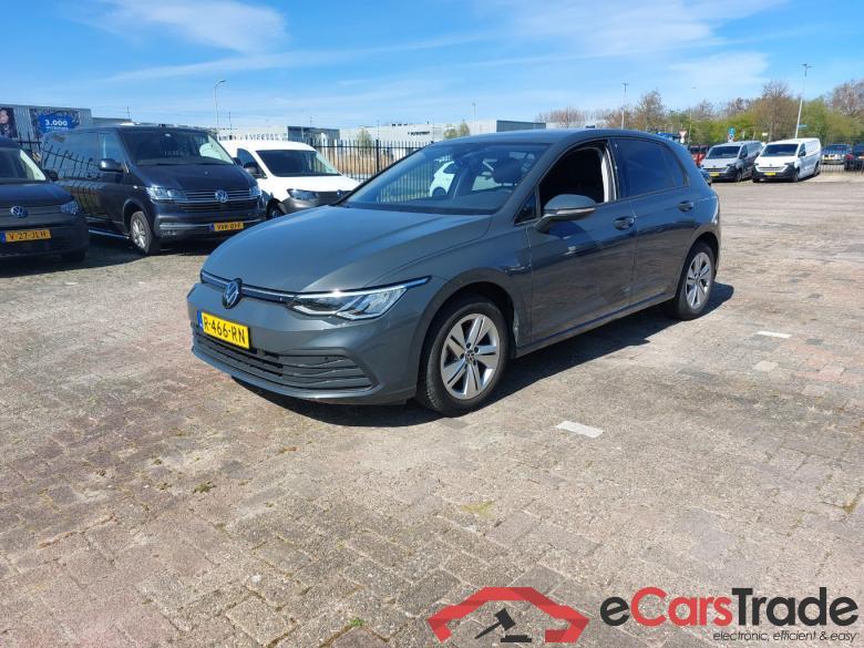 VOLKSWAGEN GOLF 1.0 eTSI Life #1