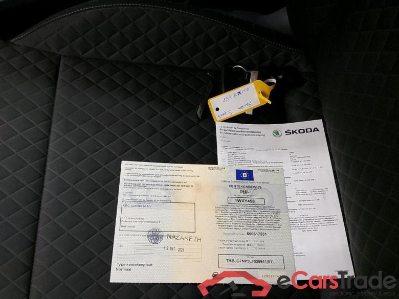 SKODA - SKO SUPERB COMBI CRTDI 120PK DSG7 Ambition Pack Corporate #4
