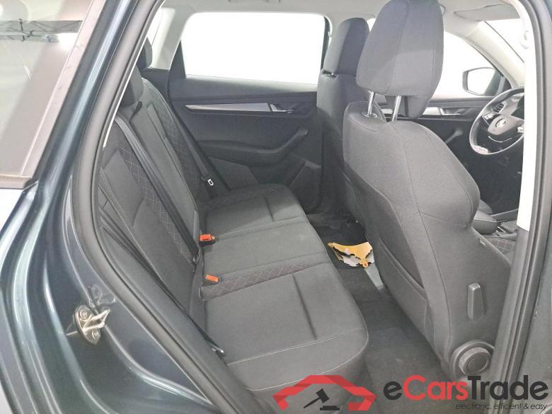 SKODA KAROQ 1.6 CRTDI 85KW DSG7 AMBITION Corporate GPS Comfort #6