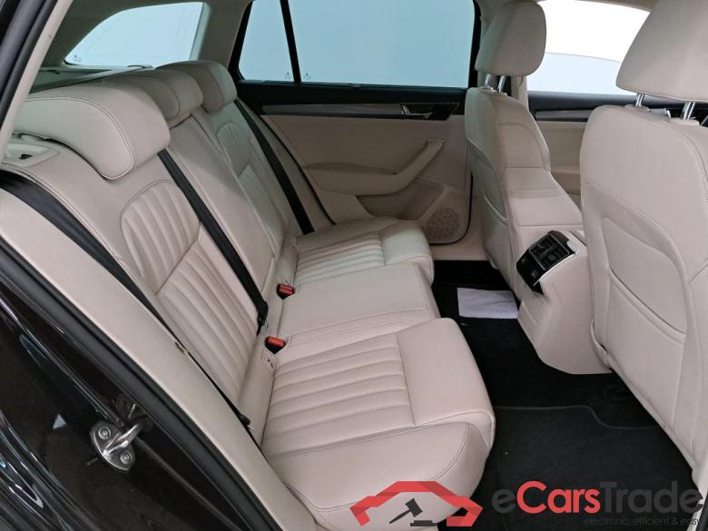 SKODA SUPERB COMBI 1.4 TSI PHEV 160KW DSG6 STYLE CORPORATE PLUS STYLE COMFORT #6