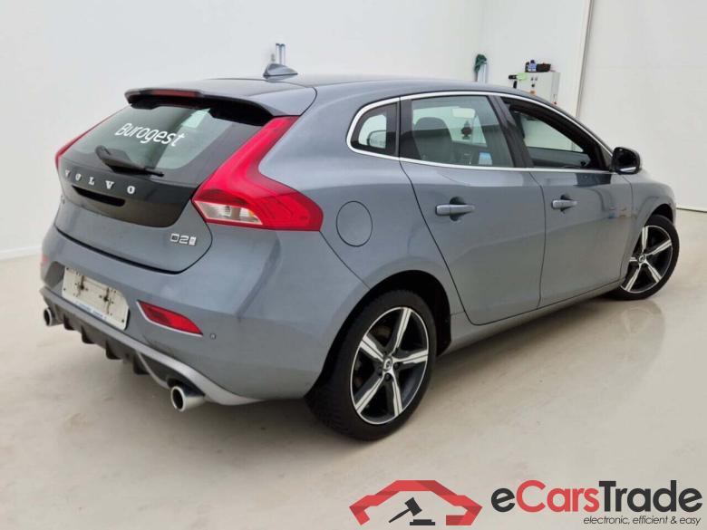 VOLVO V40 2.0 D2 R-DESIGN GEARTRONIC #2