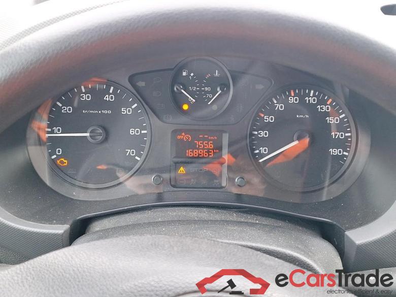 Citroen BlueHDi 100 BVM Club M Berlingo Fourgon Club L1 (Court) 1.6 BlueHDi 100CV BVM5 E6 #6