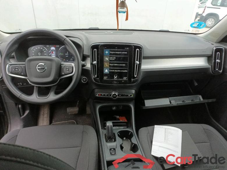 Volvo 1.5 T4 Twin Recharge Inscription Ex Auto VOLVO XC40 / 2017 / 5P / todoterreno 1.5 T4 Twin Recharge Inscription Ex Auto #3