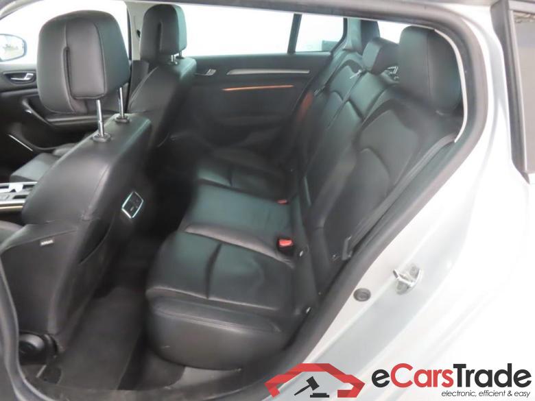 RENAULT MEGANE ESTATE 1.3 TCe Bose #6