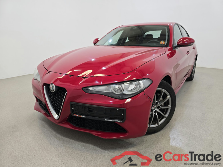 Alfa Romeo Giulia 2.2d Super Navi Leather KeylessGo Klima PDC ... #1