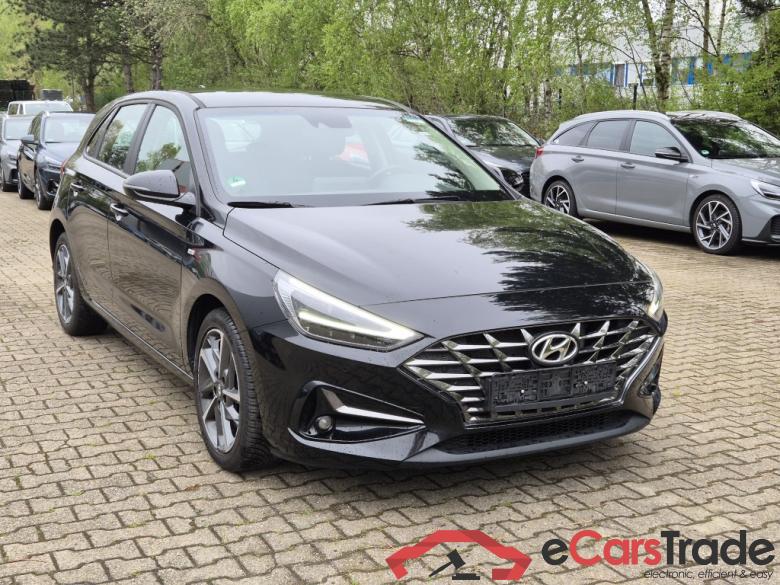 HYUNDAI i30 1.0 T-GDI DCT Trend #3
