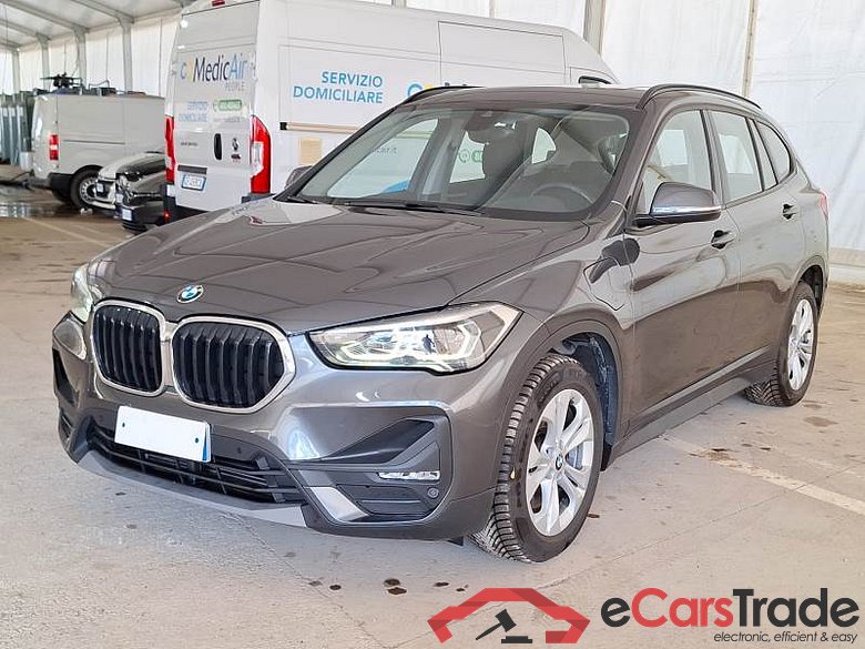 BMW 49 BMW X1 / 2019 / 5P / SUV XDRIVE 25E BUSINESS ADVANTAGE AUTOMATICO