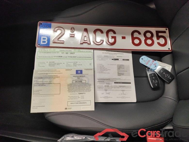 Mercedes-Benz A-Klasse Limousine A 250e Business Solution 4d #4