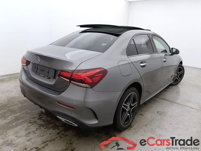 Mercedes-Benz A-Klasse Limousine A 250e Business Solution 4d #2