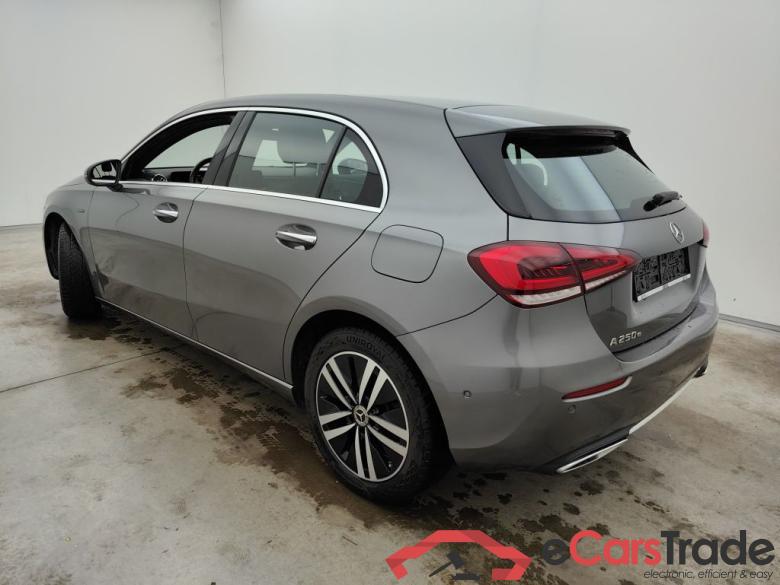 Mercedes-Benz A-Klasse A 250 e 5d #5