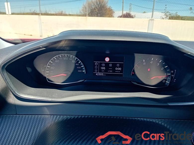 Peugeot Allure BlueHDI 81kW (110CV) 2008 Allure 1.5 HDi 110CV MT6 E6d #4