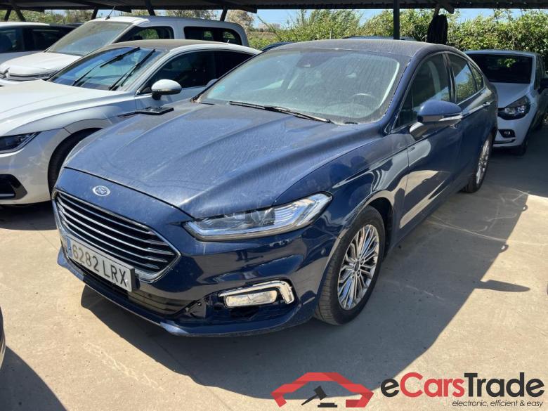 Ford 2.0 TDCi 110kW (150CV) Titanium FORD Mondeo / 2014 / 5P / berlina con portón 2.0 TDCi 110kW (150CV) Titanium #1
