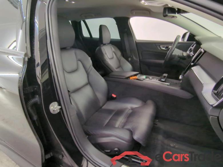 Volvo V60 '18 Volvo V60 B3 Automaat Momentum Advantage 5d #3