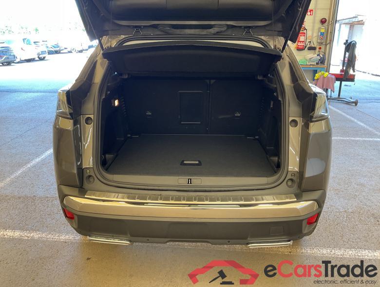 PEUGEOT 3008 1.2 PureTech Allure #3