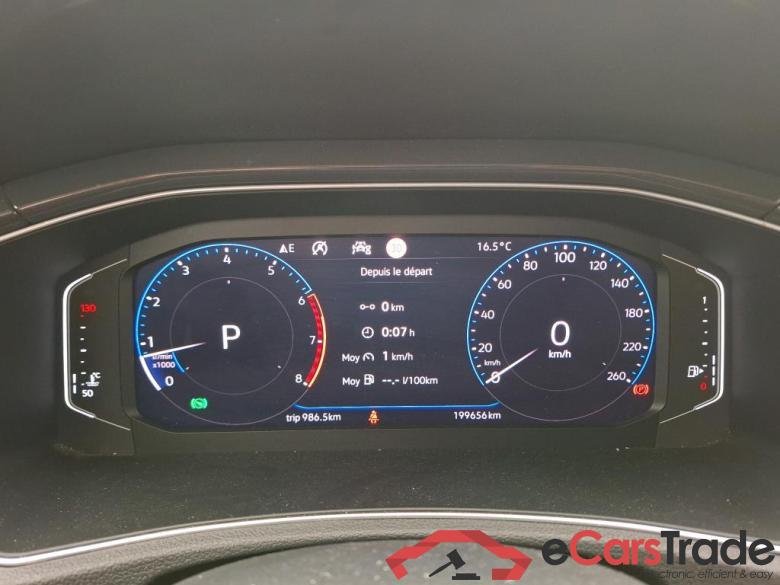 Volkswagen 1.5 TSI 150 EVO CARAT DSG7 VOLKSWAGEN T-Roc / 2017 / 5P / SUV 1.5 TSI 150 EVO CARAT DSG7 #6