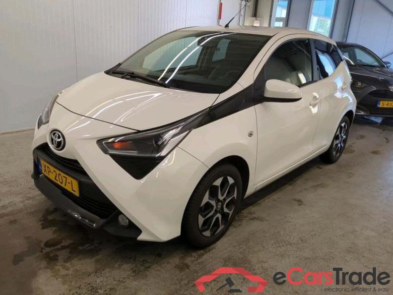 TOYOTA Aygo 1.0 VVT-i x-joy #1