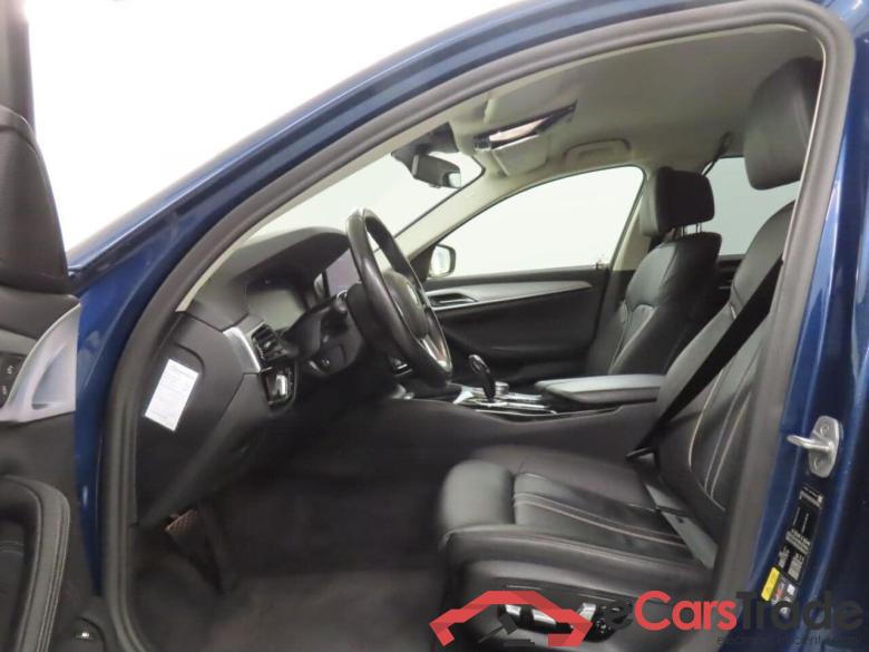 BMW 5-serie 530e High Exe #3