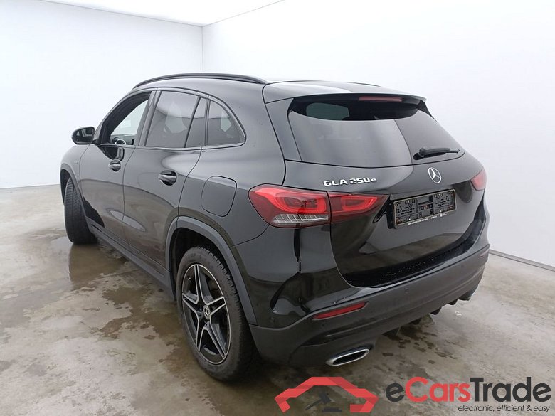 MERCEDES CLASSE GLA - 2020 GLA 250e 262 (160+102) Business Solution 5d Auto #3