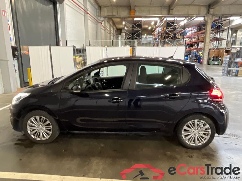 Peugeot, 208 '11, Peugeot 208 1.2 PureTech ?6.2 61kW S/S Signature 5 #4