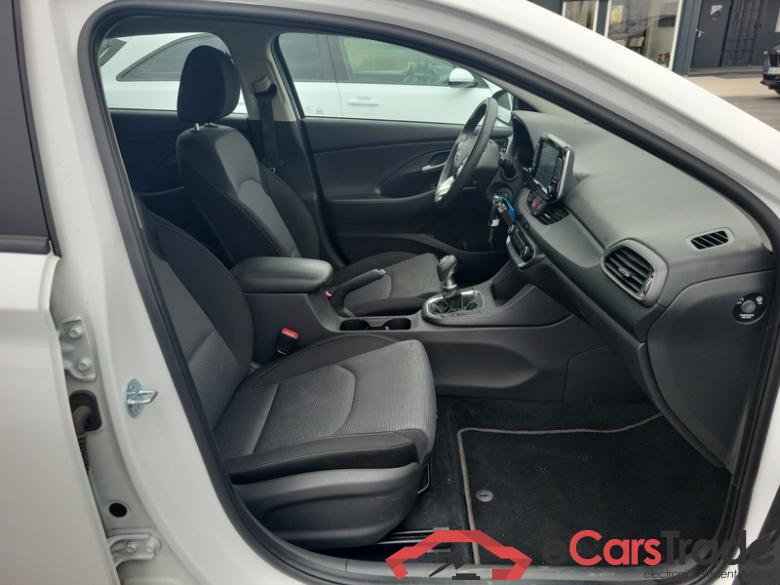 Hyundai  i30 Fastback (2018 ->) i30 FB 1.0TGDI 88 Fam.Comfort #6